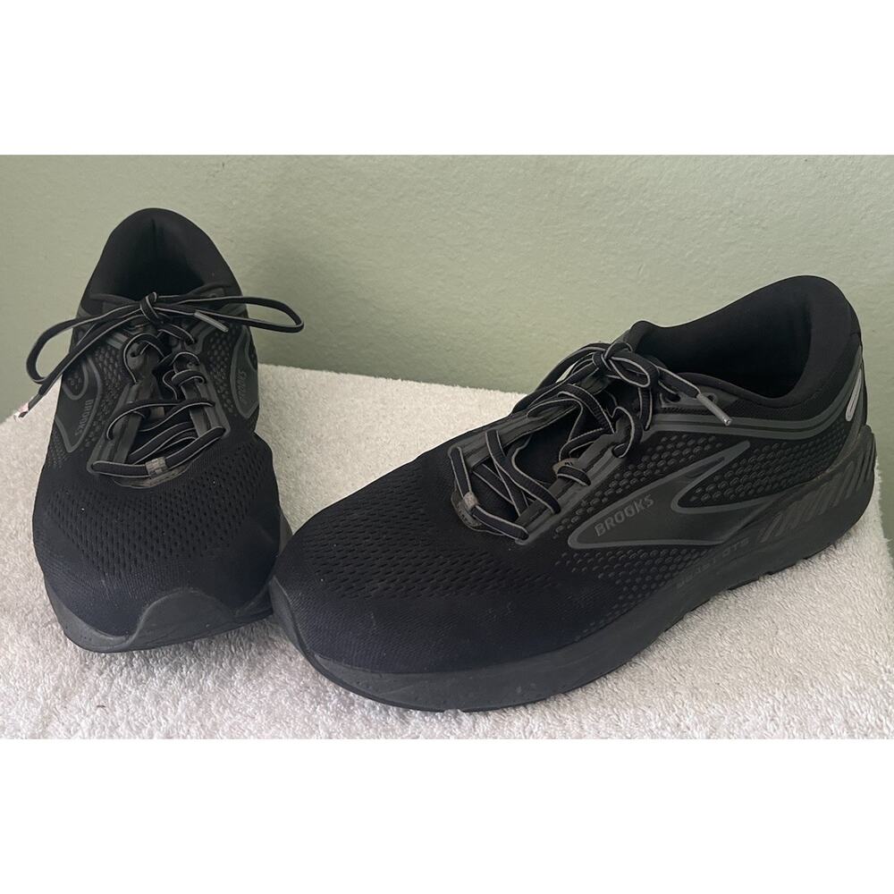 Brooks Beast GTS 24 Men's Black Running Shoes Sneakers Size 12 Wide 12E